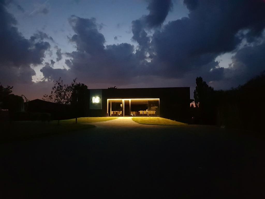 斯沃耶蒂采御马俱乐部酒店 Svojetice 外观 照片